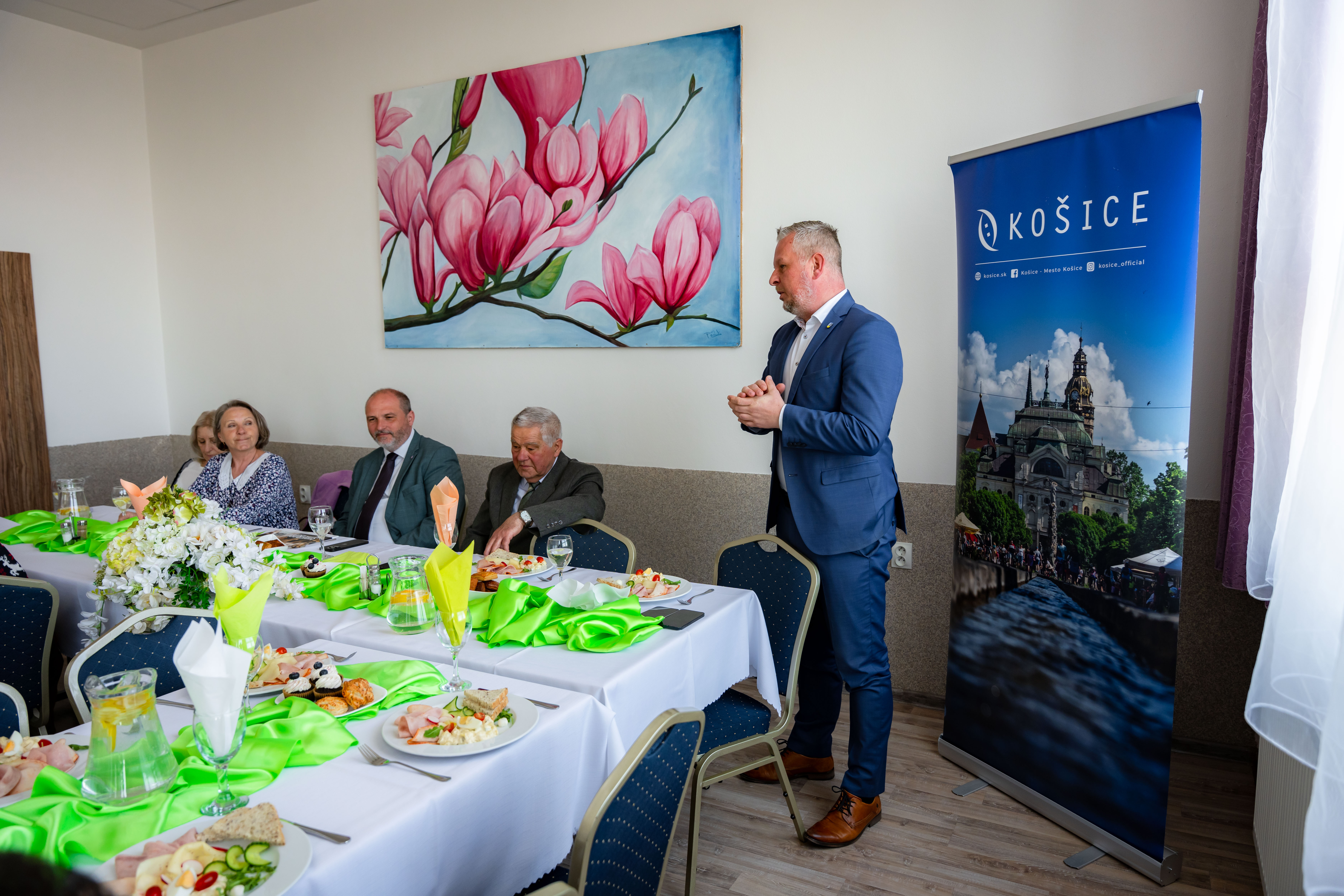 Denne centrum seniorov v MC Kosice - Kosicka Nova Ves-1-9